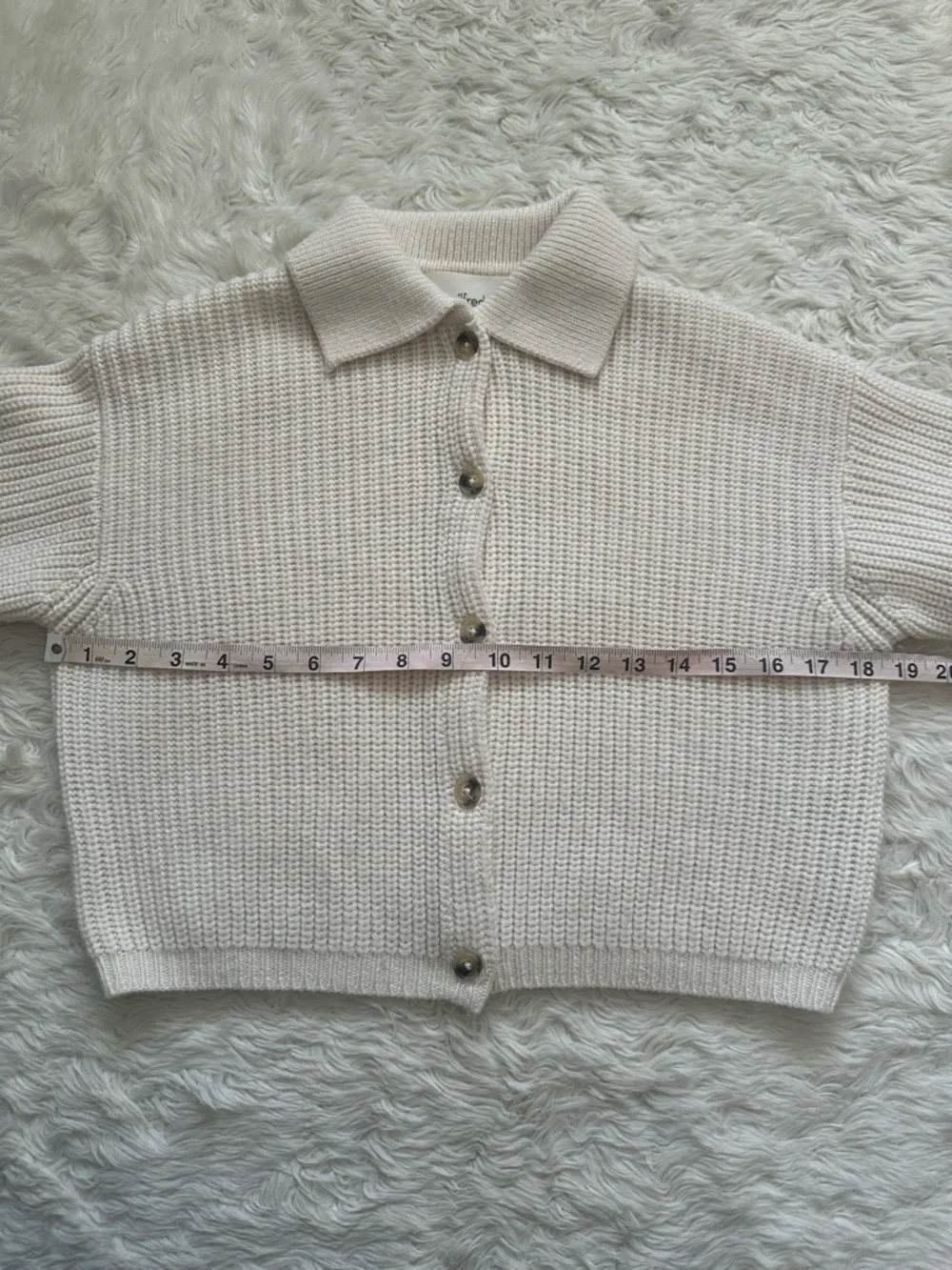 Aritzia Wilfred Nextdoor Sweater Collared 100% Merino Wool Cardigan Cream Sz S - Picture 10 of 12